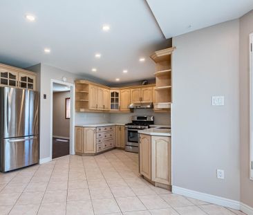 For Lease - 5740 Invergordon Lane, Mississauga, Ontario - Photo 6