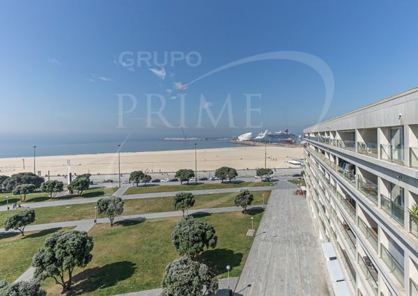 Apartamento T4 em Porto