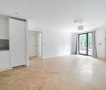 Bell Foundry Close, Croydon, CR0 - Photo 3