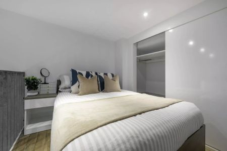 Mezzanine Studio - Photo 5