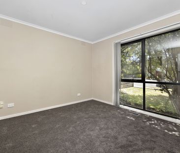 Perfect Family Living in Popular Heatherhill Road Location - Photo 4