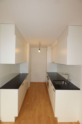 3.5 Zimmer, 76 m², 3. Stock - Foto 2