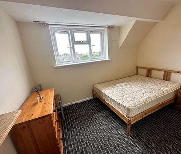 Kingsham Avenue, Chichester - Photo 6