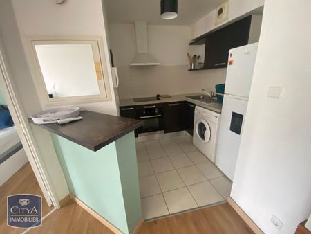 Location Appartement 2 pièces 36m² ST DENIS 97400 - Photo 5