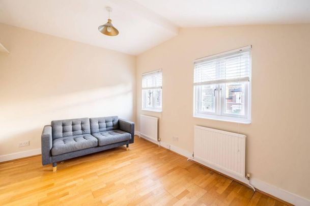 1 bedroom flat to rent - Photo 1