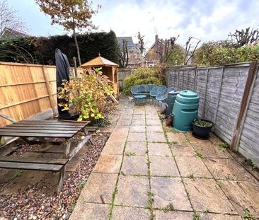 2 bedroom flat to rent - Photo 6