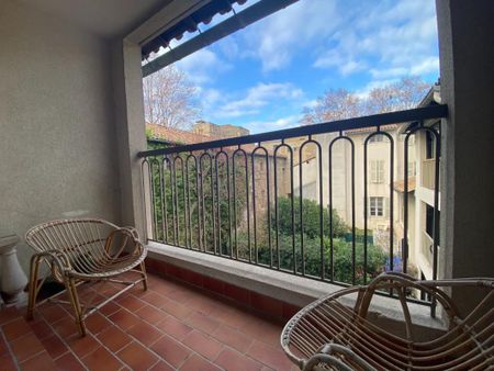 Location Appartement 1 pièce 27m² AVIGNON 84000 - Photo 5