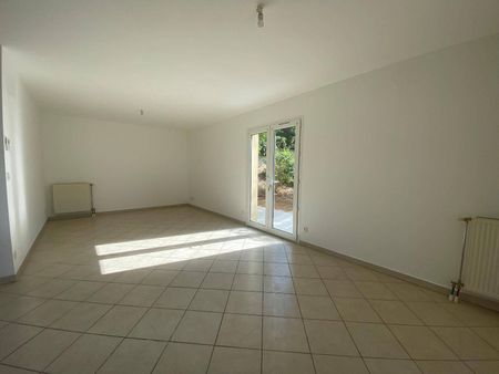 Location maison 4 pièces 90.51 m² à Mours-Saint-Eusèbe (26540) 4 - Photo 2