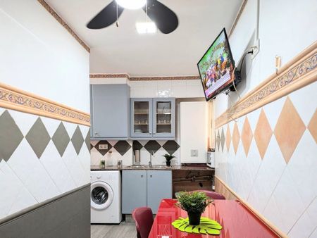 Carrer de Bailén, Burjassot, Valencian Community 46100 - Photo 2