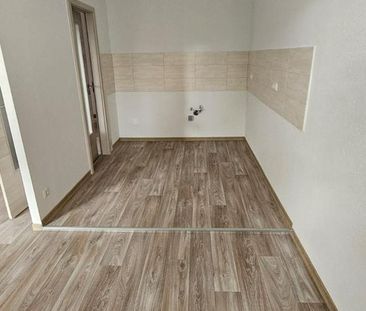 Richtig schick und bezugsfertig - 3-Raum-Wohnung im Stadtzentrum - Photo 6