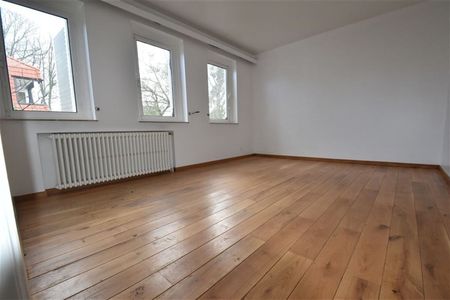 Villa met 5 slaapkamers en ruime tuin gelegen in een rustige buurt - Photo 3