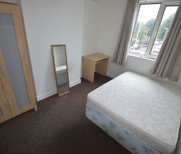 4 Bed - Wilberforce Road, West End, - Photo 4