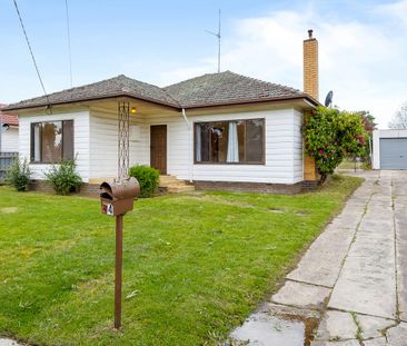 24 Dover Street, Wendouree, Vic 3355 - Photo 4