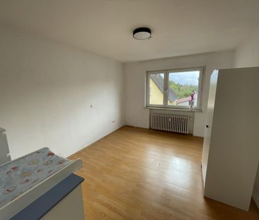 In guter Nachbarschaft! Helle, großzügige und wirklich schöne 2 Zimmer-Wohnung mit Balkon und Gemeinschaftsgarten, Gartenstr. 20, Lollar Ruttershausen - Photo 2