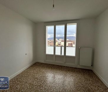 Location Appartement 4 pièces 66m² ECHIROLLES 38130 - Photo 1