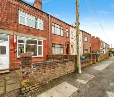 2 bedroom terraced house to rent - Photo 2