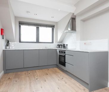 Flat C, 2 Surrey Street, Belfast, BT9 7FS - Photo 4