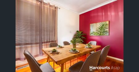 Spacious Family Home in Dandenong North - Photo 5