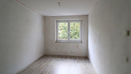 3 Zimmer-Wohnung in der 2 Etage, freut sich auf eine neue Familie WBS ERFORDERLICH - Foto 4