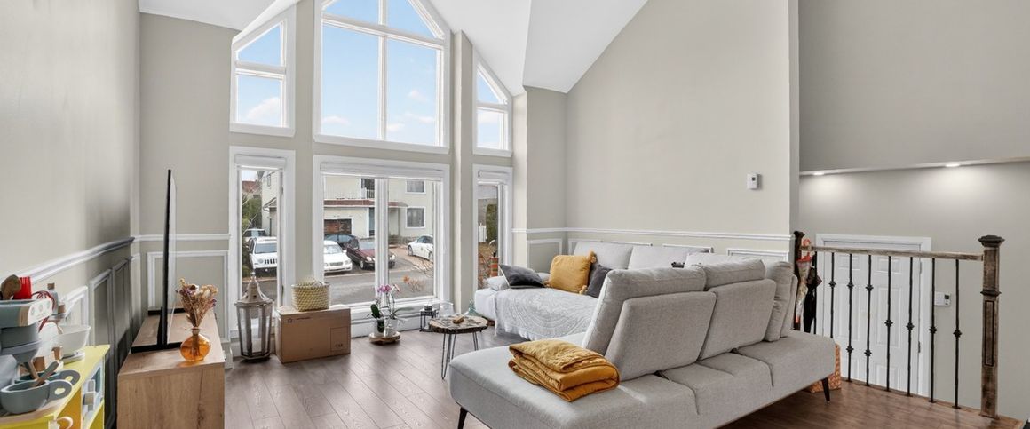 À louer / Maison à paliers multiples - Photo 1