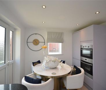 2 bedroom semi-detached house to rent - Photo 5