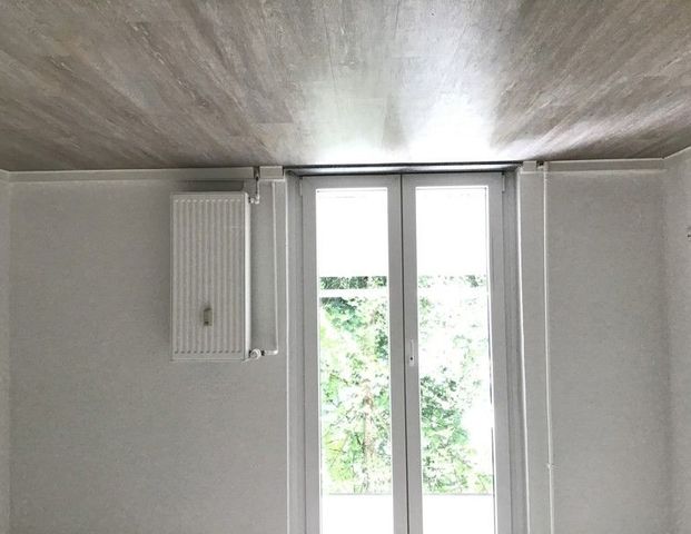 Frisch modernisierte, individuelle 2-Zimmer-Wohnung mit Balkon! - Foto 1
