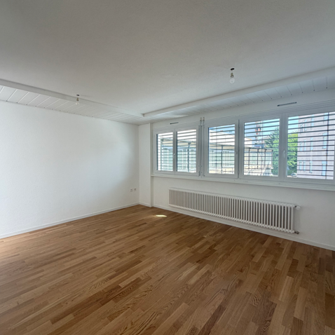Appartement de 2.5 pièces fraîchement rénové - Photo 1
