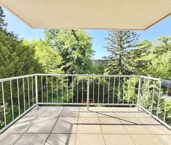 ERSTBEZUG NACH SANIERUNG | TRAUMHAFTE NEUBAUWOHNUNG IN GRÜN-RUHELAGE | HELLE 4 ZIMMER MIT BALKON | TOPLAGE - Photo 3