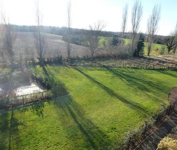 3 bedroom end of terrace house to rent - Photo 3