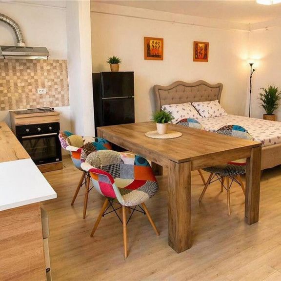 Garsoniera tip studio, cu balcon si loc de parcare, Sanpetru - Photo 1