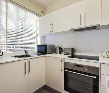 4/96 Macauley Street, Leichhardt NSW 2040 - Apartment For Rent | Do... - Photo 3