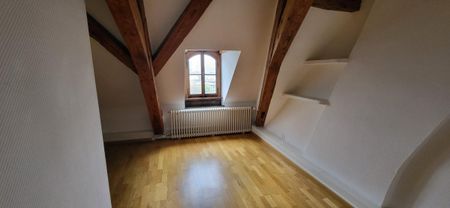 Belle chambre mansardée, idéal pour étudiants ou comme pied-à-terre, avec vue dégagée. - Foto 3
