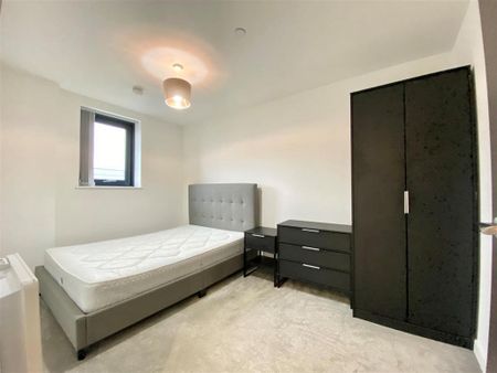 2 bedroom apartment to rent - Photo 2