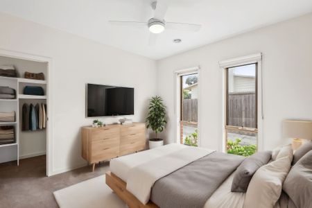 2/233 Roslyn Road, Highton - Photo 3