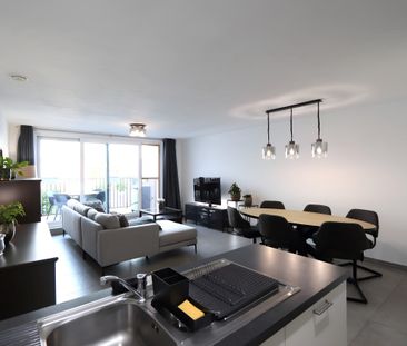 RECENT APPARTEMENT MET 2 SLAAPKAMERS EN STAANPLAATS - Photo 1