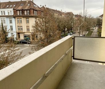 Appartement d’une pièce récemment rénové dans le quartier populaire... - Photo 1