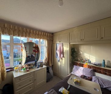 Room in a Shared House, Vista Way, HA3 - Photo 1