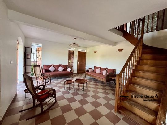 Villa d'architecte d'inspiration Créole - T7 - Meublé - Anse à l'Âne - Photo 1