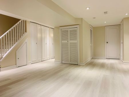 For Lease - 38 Henderson Avenue, Toronto, Ontario - Photo 4