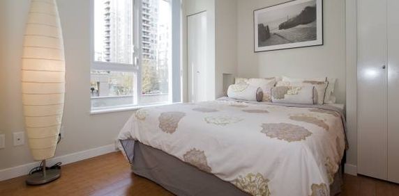 Yaletown (1 bedroom- 1001 Homer St. - Oct. 19/20, 2024)*** - Photo 2