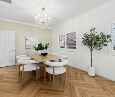 Substantial full-brick residence designed for large and multi-generational families - Photo 6