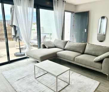 Apartamento planta baja en alquiler en Estepona - Photo 2