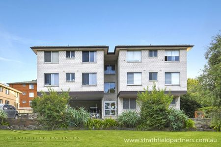 Quality living in this ideally positioned - Photo 5