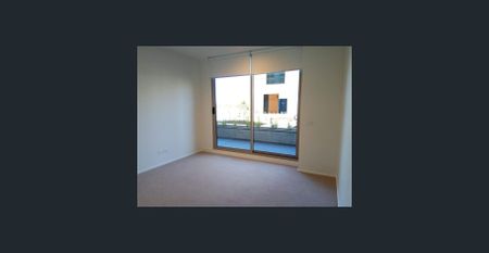 Spacious 1 Bedroom Apartment READY TO MOVE IN - Photo 2