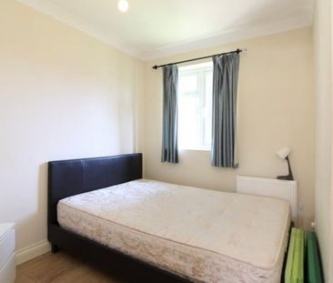 Broadlands Road, Southampton - Photo 2