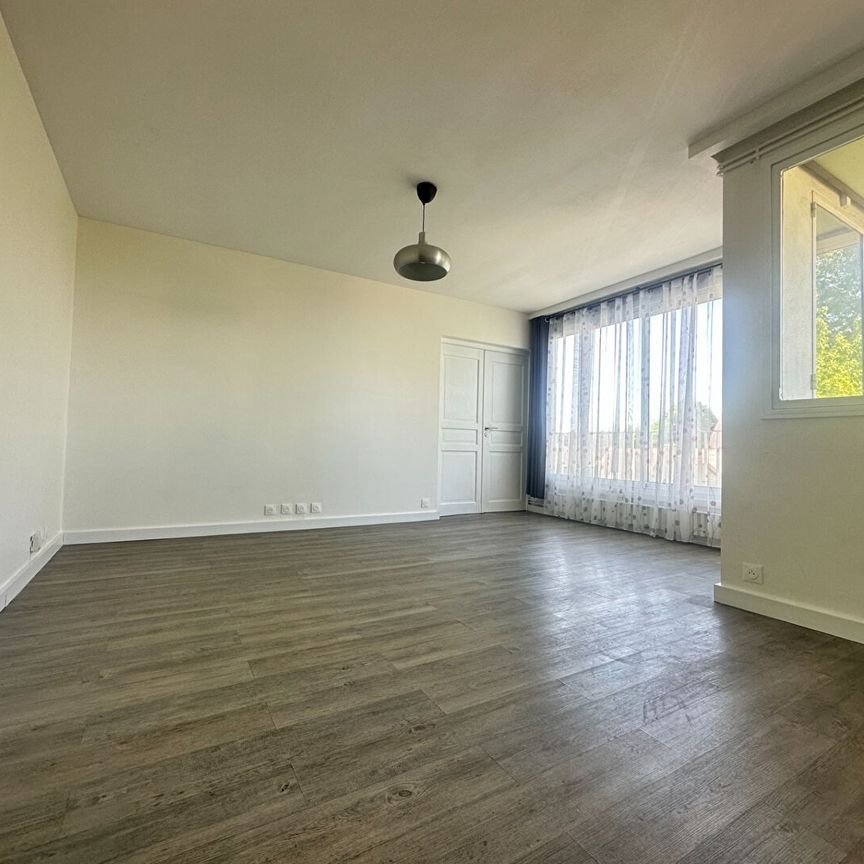 À louer : Appartement 4 pièces à Combs-la-Ville - Exclusivité Guy Hoquet - Photo 1