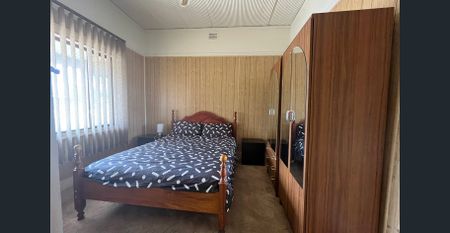 286 Bromide Street - Fully Furnished - Photo 3