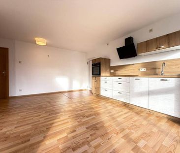 Einzugsfertige 2- Raumwohnung mit Fußbodenheizung auf 68 m² am Stad... - Photo 5