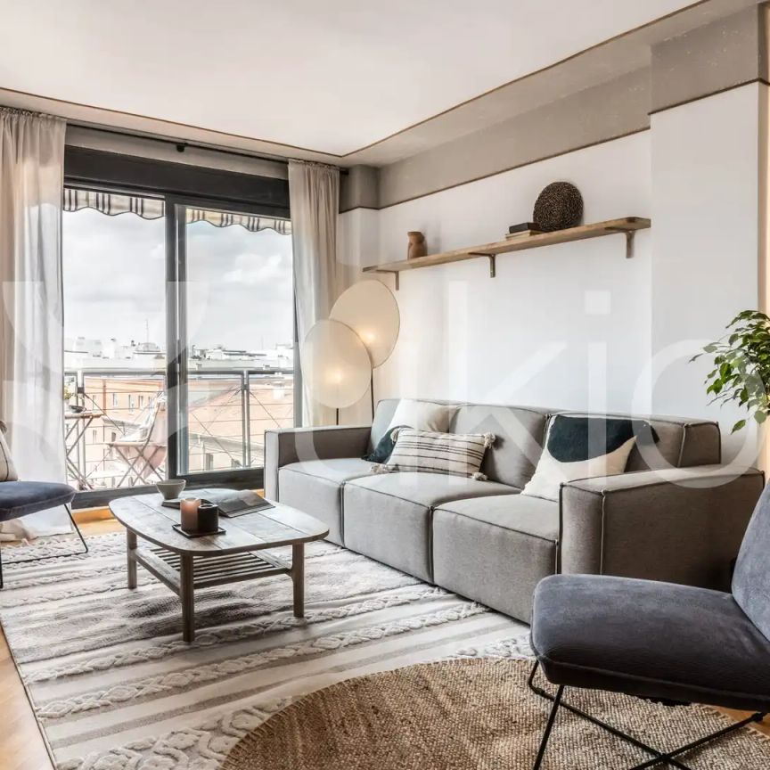 Dúplex de alquiler en Calle de Fernández de la Hoz, Almagro - Foto 1