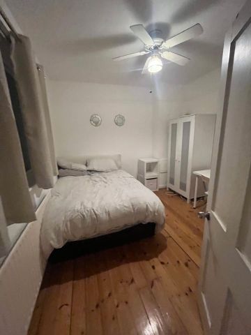 Room in a Shared House, Buckhold Road, SW18 - Photo 2